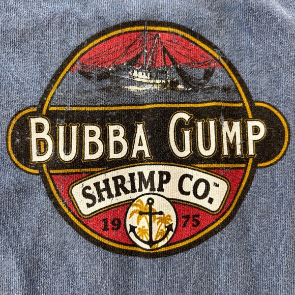 Bubba Gump Shrimp Co Blue T-Shirt SZ L Worn a few times. - Picture 10 of 10